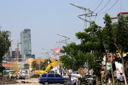 Surabaya Tambah Ribuan Lampu Jalan, Target 5.884 Unit di 2025