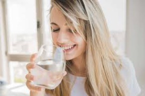 3 Akibat Kurang Minum Air Putih yang Tak Boleh Disepelekan