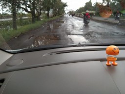 Jalan Lamongan-Gresik Mengerikan, Warga Sesalkan BBPJN