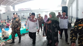 Gubertnur Khofifah: Siapa yang Ingin Menguasai Dunia, Harus Dengan Ilmu