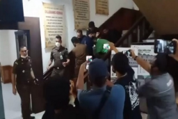 Jadi Tersangka Korupsi, Eks Kepala BPN Bunuh Diri di Toilet Kejati