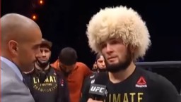 Usai Mengalahkan Gaethje, Khabib Pensiun dari UFC