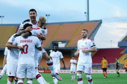 Milan Terlalu Perkasa untuk Lecce