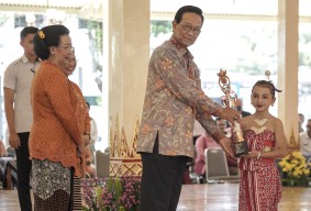 Sri Sultan: Perjuangan Perempuan Belum Berakhir