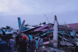 Basarnas Kirim Tim ke Pusat Gempa di Mamuju dan Majene