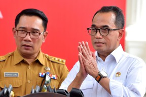 Presiden Minta Menhub Evaluasi Penataan Transportasi Terpadu di Cekungan Bandung