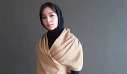 Nikita Willy Belajar Berhijab