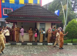 Gempa Membuat Panik ASN Kantor Gubernur Maluku