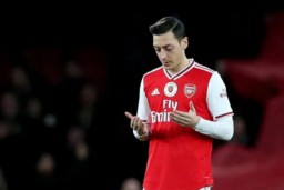 Mesut Ozil Berencana Pindah ke DC United