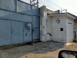 Di Surabaya, Ada Pabrik Saus Diduga Bodong