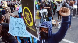 Aksi Mahasiswa Papua di Surabaya: Bebaskan Tujuh Tahanan Politik