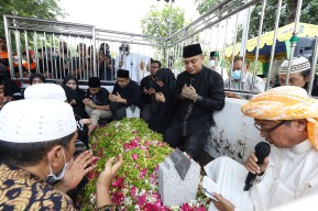 Ayah Wali Kota Eri Cahyadi Wafat, Ini Pesannya Sebelum Tutup Usia