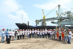 PIM Ekspor 30 Ribu Ton Urea ke Sri Lanka