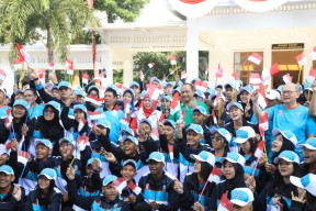 Gubernur Khofifah Bakar Semangat Atlet Raih Hasil Premium dengan Rebut Juara Umum