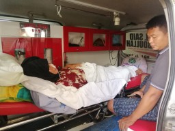 Jemaah Umrah Asal Madura yang Setahun Sempat Dirawat di Madinah, Kembali ke Tanah Air