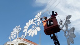 Revitalisasi Lampu Hias