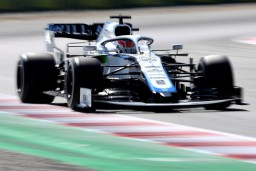 William Gunakan Girboks Mercedes pada 2022