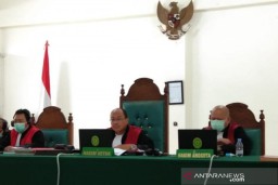 Kurir Pembawa 12.528 Pil Ekstasi Divonis 20 Tahun Penjara