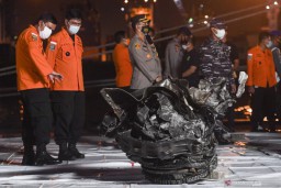 KNKT Rilis Jatuhnya Sriwijaya Air SJ-182 Bulan Depan