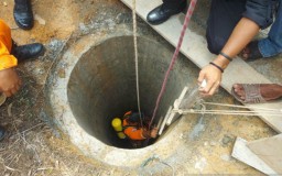 Dua Orang Tewas Terjebur Sumur
