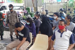 Pemkot Surabaya Bentuk Swab Hunter, Tim Pemburu Tes Usap