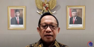 Mendagri Terbitkan Tiga Instruksi PPKM Level 4 Lanjutan