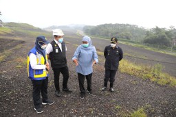 Gubernur Khofifah Tinjau TPA Supit Urang Kota Malang
