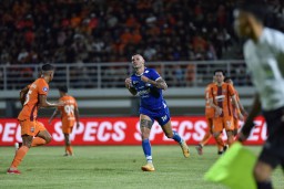 PERSIB Curi Poin di Kandang Borneo FC, Bojan Hodak Sebut Hasil Imbang 2-2 Sebagai "Keadilan di Tengah Krisis"