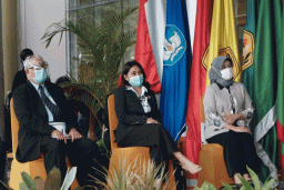 Unpad Uji Klinis Lebih dari 30 Vaksin