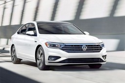Gara-gara Baut Mesin Mudah Kendur, VW Recall 210.000 Unit Sedan Jetta