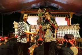 Disbudpar Jatim Fasilitasi Wayang Krucil Kediri Tampil Saat Hari Wayang Sedunia di Bali