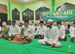 Usai Unggul Survei, Relawan Ikhtiar Menangkan Eri Cahyadi dengan Doa