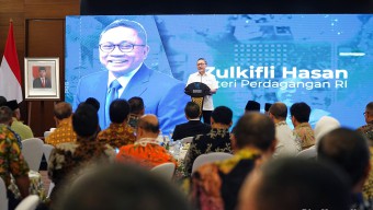 Mendag Zulkifli Hasan Luncurkan Buku Kerja Bantu Rakyat