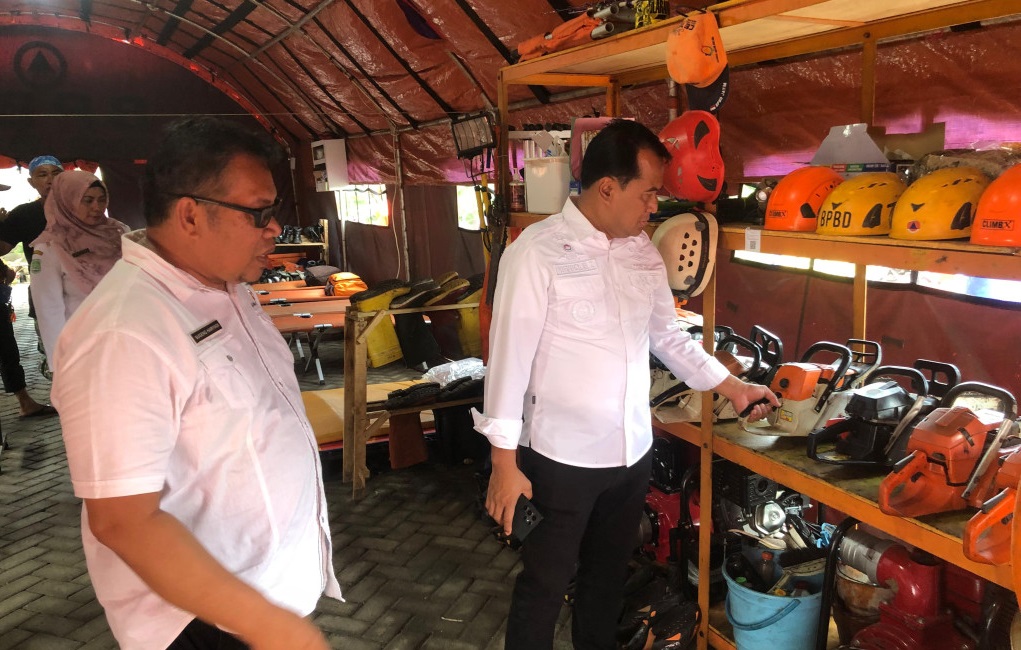Kabupaten Pasuruan menerima sejumlah bantuan kebencanaan dari BNPB guna membantu warga terdampak bencana hidrometeorologi.