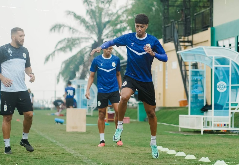 PSS Sleman tengah menghadapi periode tanpa kehadiran dua pemain asing andalannya, Betinho dan Phil Ofosu Ayeh, yang absen dalam beberapa pertandingan terakhir karena cedera