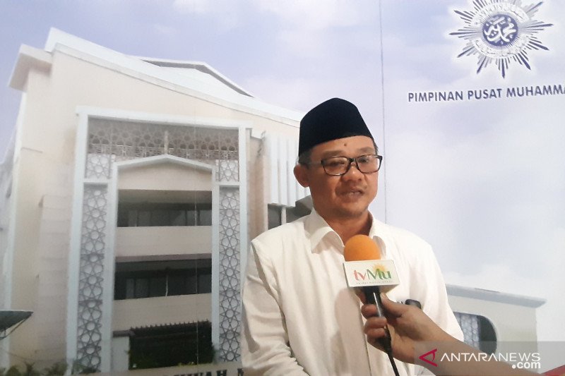  Sekretaris Umum PP Muhammadiyah Abdul Mu'ti di Pusat Dakwah Muhammadiyah, Jakarta, Jumat (1/11/2019). (ANTARA/Katriana)

