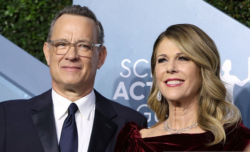 Aktor Tom Hanks dan Rita Wilson (19/1/2020). ANTARA/REUTERS/Monica Almeida /pri.

