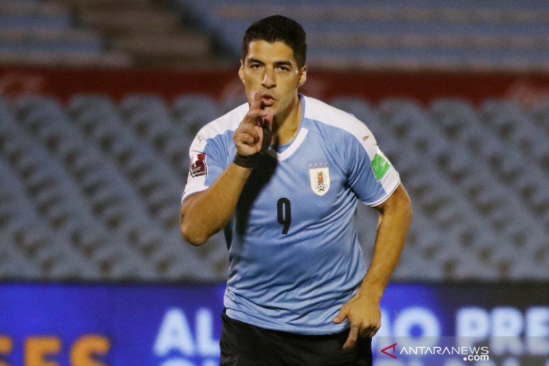 Suarez Cetak Gol, Uruguay Pimpin Klasemen Zona Amerika Selatan