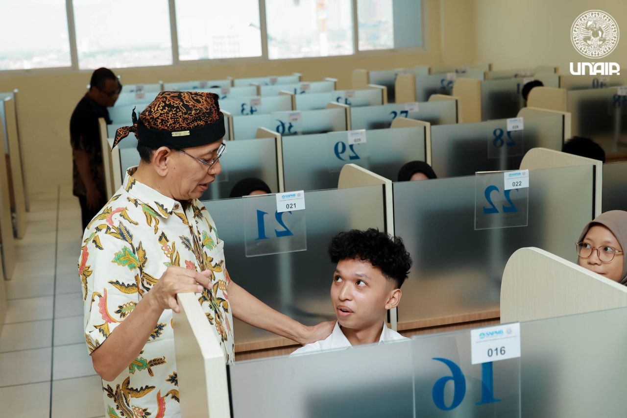 UTBK Dimulai Serentak, UNAIR Pastikan Pelaksanaan Hari Pertama Berjalan Lancar dan Ketat