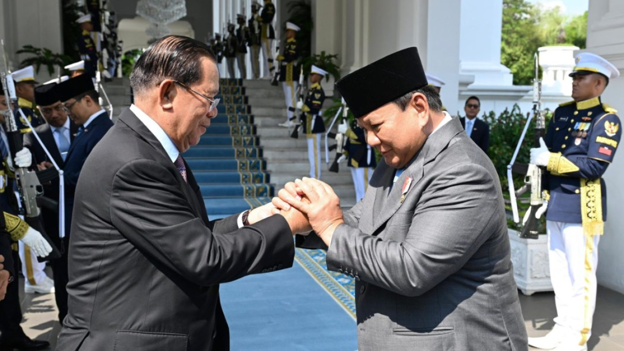 Prabowo Terima Hun Sen di Istana: Menjembatani Damai Asia Tenggara dari Jakarta