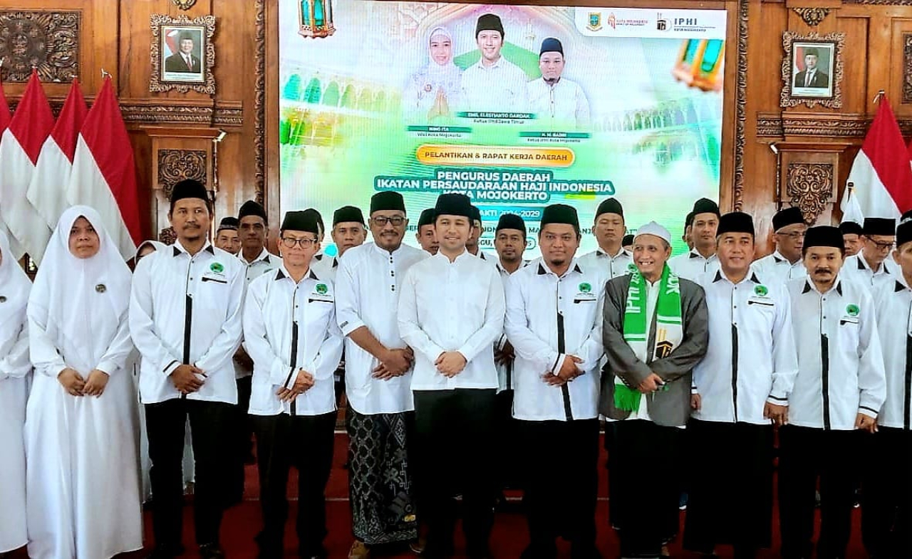 Wakil Gubernur Jawa Timur Emil Elestianto Dardak dalam acara pelantikan Pengurus Daerah IPHI Kota Mojokerto, Minggu (4/5/2025).