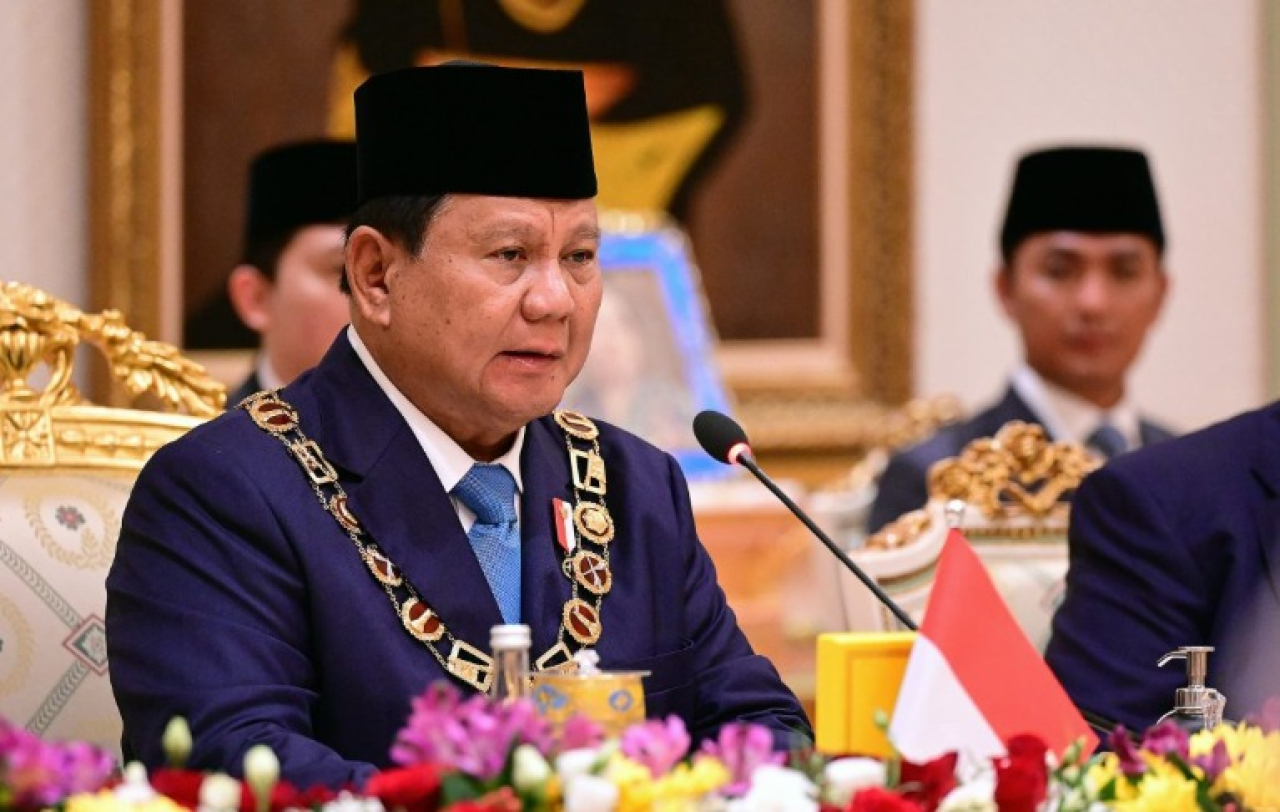 Presiden Republik Indonesia, Prabowo Subianto, melangsungkan pertemuan bilateral dengan Sultan Hassanal Bolkiah beserta delegasi masing-masing negara di Istana Nurul Iman, Brunei Darussalam, pada Rabu, 14 Mei 2025. Foto: BPMI Setpres/Muchlis Jr