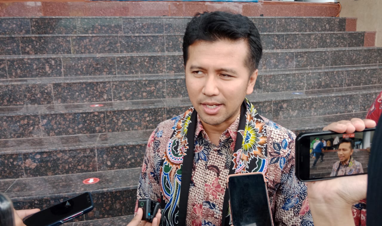 Pemprov Jatim Larang Wisuda dan Wisata untuk SMA/SMK Negeri, Sanksi Kepala Sekolah Mengintai