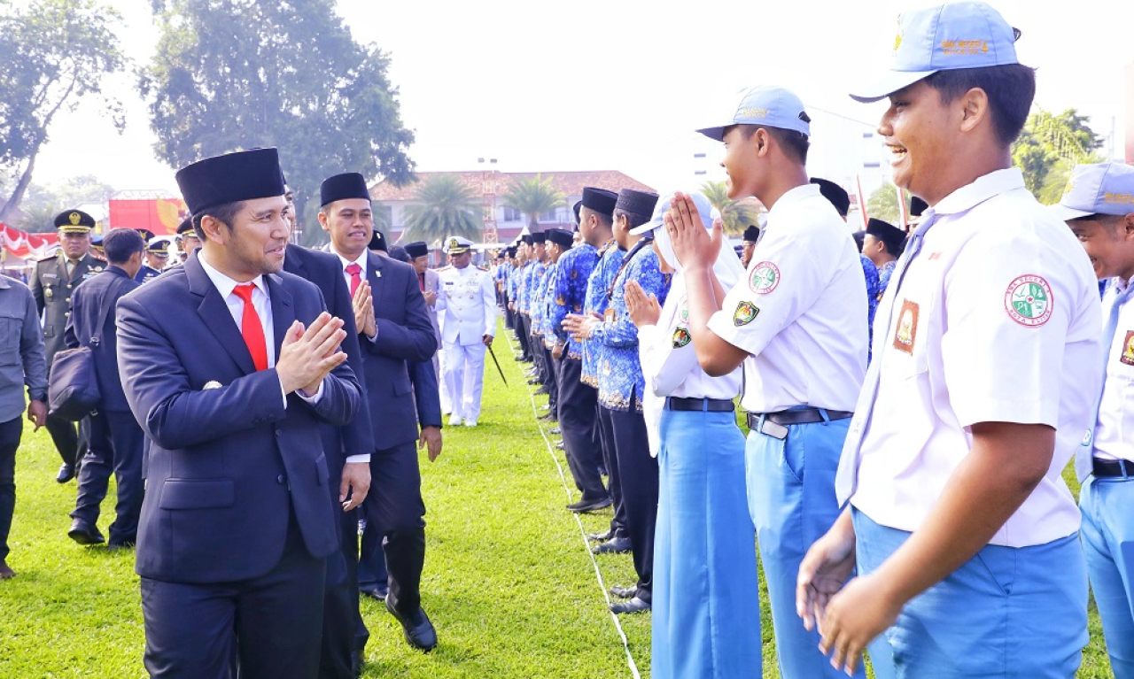 Dari Makam Sang Proklamator, Emil Dardak Serukan Kebangkitan Pancasila di Tengah Derasnya Arus Global