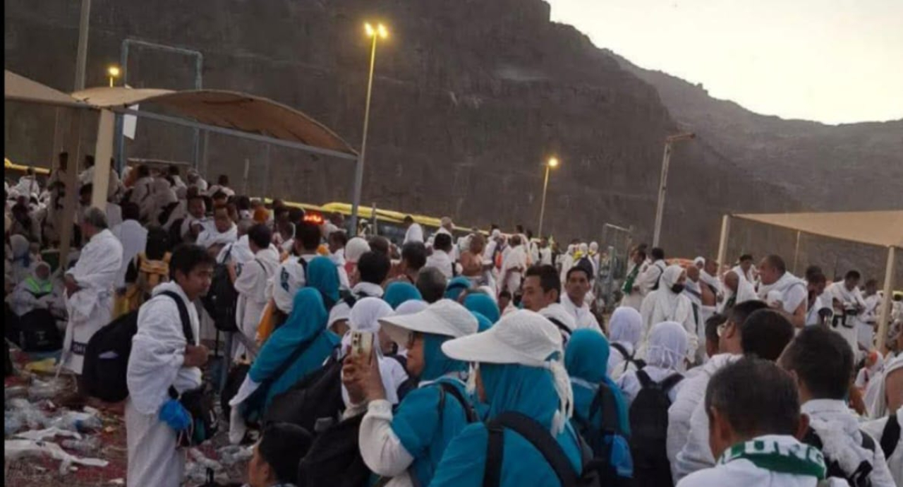 Seluruh Jemaah Haji Indonesia Tinggalkan Arafah, Menuju Muzdalifah dan Mina