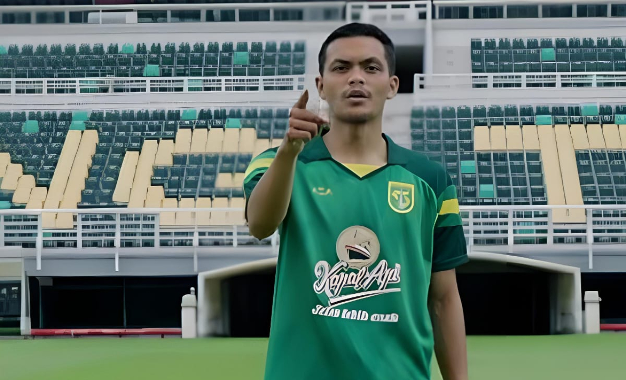 Rachmat Irianto Kembali ke Rumah, Persebaya Sambut dengan Kontrak Jangka Panjang