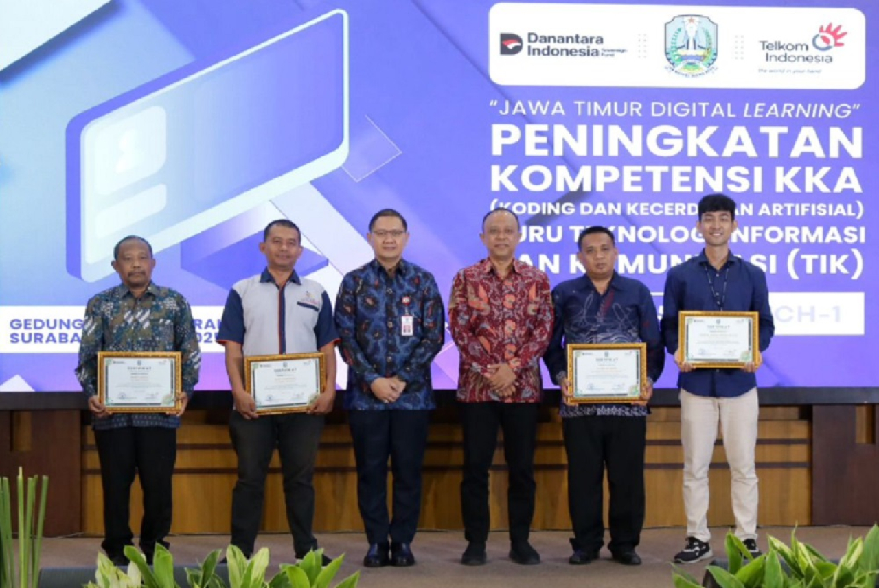 Guru TIK Jawa Timur Dibekali Kompetensi Koding dan AI Melalui Program Jatim Digital Learning