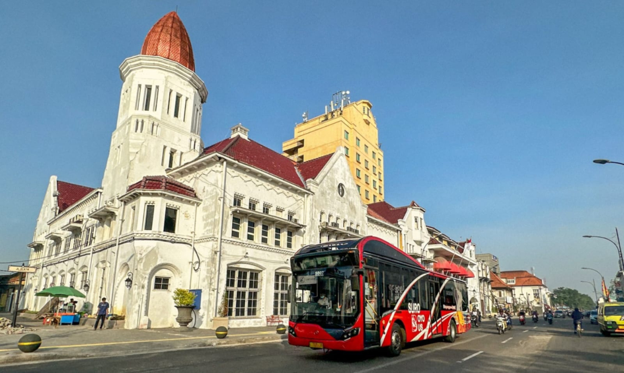 prinsip utama pengembangan transportasi publik adalah integrasi antarmoda, bukan saling menggantikan.