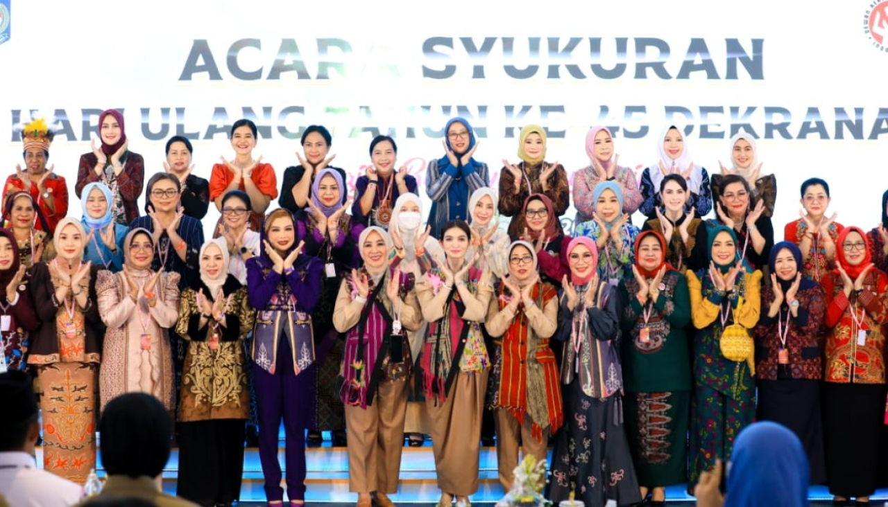 Puncak Peringatan Hari Ulang Tahun Dewan Kerajinan Nasional ke-45 tahun 2025 di Balikpapan Sport and Convention Center (BSCC) Dome, Kalimantan Timur, Rabu (9/7)