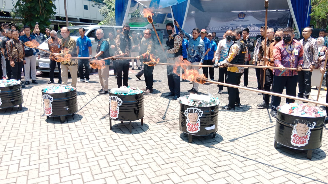 Purbaya Tegaskan: Rokok Ilegal Disikat, Industri Taat Aturan Diperkuat